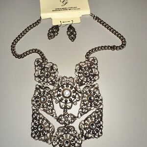 Statement Necklace/Earring Set (Ask to be included with any purchase for FREE!)